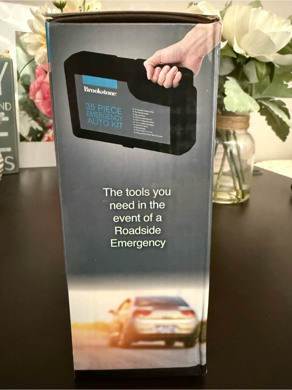 ππ BROOKSTONE 35 PIECE CAR EMERGENCY AUTO KIT. BRAND SEALED IN BOX! - Picture 6 of 16